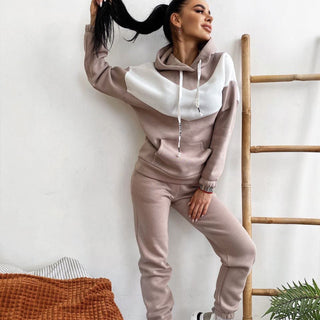 Ensemble sweat à capuche et jogging taupe, empiècements bicolores