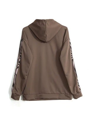 Sweat à capuche kaki avec cordon et bandes latérales, vue arrière