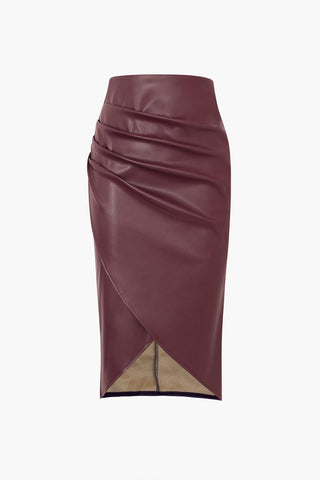 Edwina | Jupe midi en simili cuir avec effet drapé asymétrique