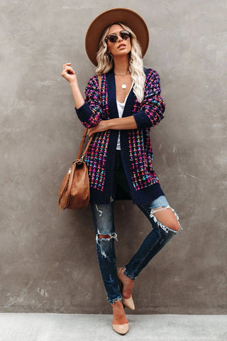 Cardigan longline ouvert en tweed bouclé multicolore violet et marine, poches, coupe longue
