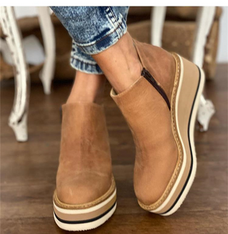 Bottines pour femme en suède avec semelle plateforme et fermeture latérale