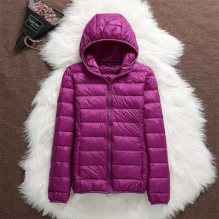 Veste légère à capuche Thelma™ matelassée violette, zip central