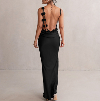 Xenia | Élégant robe maxi en satin texturé avec applications florales
