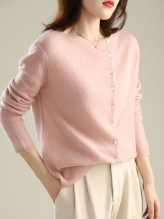 Cardigan femme rose clair, col en V et boutons sur le devant, manches longues