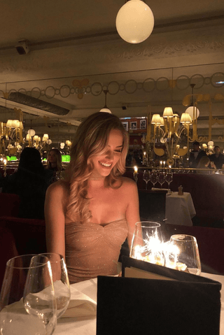 Gisela | Robe de Soirée Transparente Brillante Glamour – Élégance Séduisante