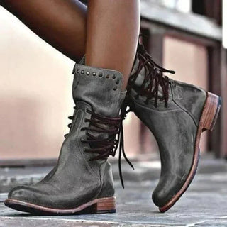 Bottes femme cheville grises à lacets, empiècements et œillets