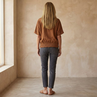 BOMIA – T-shirt Confortable à Taille Ajustée avec Décolleté en V