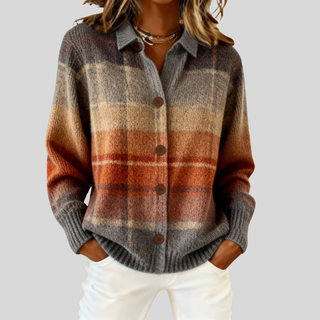 Cardigan en tricot à carreaux multicolores, boutons et col en pointe, manches longues.
