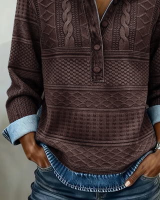 Pull manches longues marron à motif jacquard, demi-boutonnage et col chemise