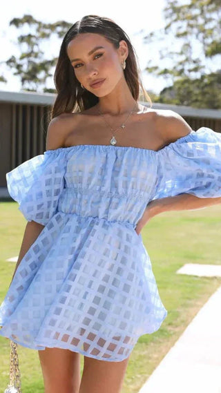 Luna | Robe Minikleid à Épaules Dégagées – Élégance Subtile avec une Touche Romantique