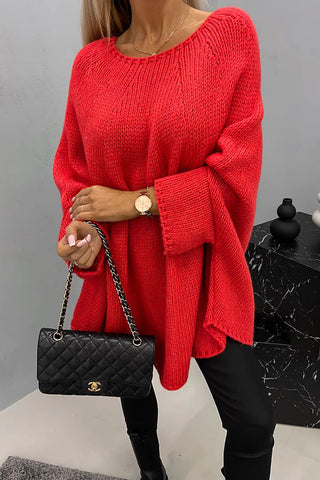 Poncho-blouse en tricot côtelé rouge, encolure ronde, manches longues très amples