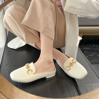 Sandales orthopédiques Alexandra™ beiges, empeigne lisse et semelle basse