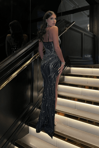 Sophie | Robe de soirée glamour avec des fentes – Élégance & Luxe en Noir