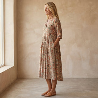 HARINA - Robe élégante à encolure en V