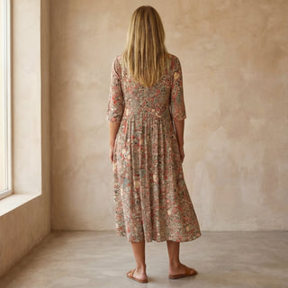 HARINA - Robe élégante à encolure en V