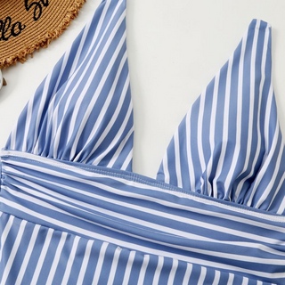Haut de maillot de bain Aurora à rayures bleu, bonnets froncés, bretelles fines