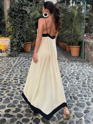 Adeltraud | Robe maxi fluide à décolleté en V avec des détails contrastants