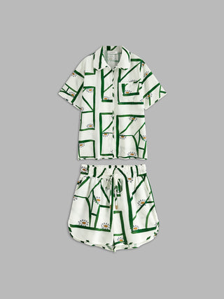 Ensemble deux pièces : chemise à manches courtes et short imprimés vert sur blanc