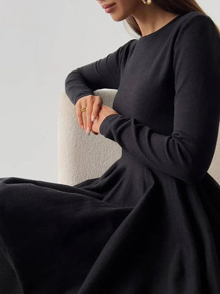 Alina | Robe patineuse élégante pour femmes en crème avec manches longues
