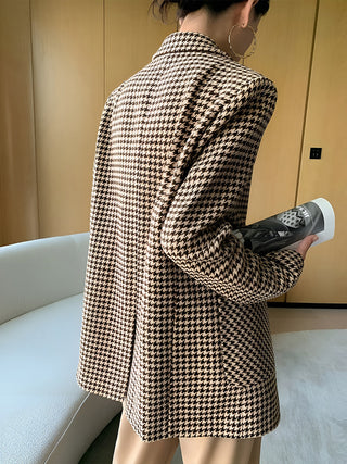 Blazer pied-de-poule marron ceinturé, coupe oversize, vue de dos