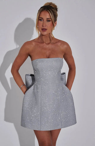 Emma | Robe Minijupe Brillante – Élégance Éblouissante pour des Nuits Inoubliables