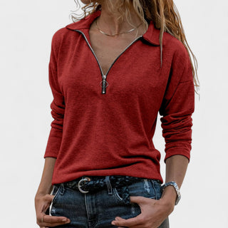Pull manches longues à col zippé mi-haut, rouge bordeaux, fermeture éclair argentée.