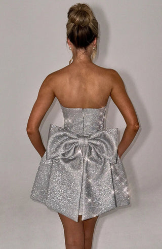 Emma | Robe Minijupe Brillante – Élégance Éblouissante pour des Nuits Inoubliables