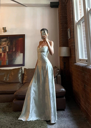 Maddy | Robe maxi élégante pour femmes avec bretelles spaghetti et motif floral