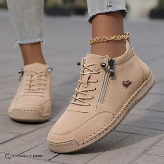 Chaussures de confort Josie™ beiges, fermeture éclair, lacets, semelle crantée.
