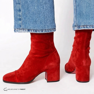 Bottes de confort orthopédique Valerie™ en daim rouge, talon carré, fermeture éclair rouge