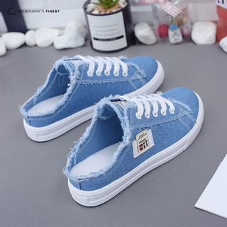 Chaussures confort Cindy™ en toile bleue à enfiler, lacets blancs, bords effilochés