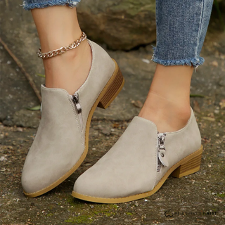 Chaussures de confort : bottines suédées beige à fermeture zippée et talon bloc