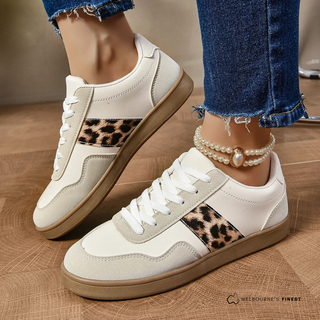 Chaussures pour femmes beiges à semelle brun clair, empiècement léopard et lacets