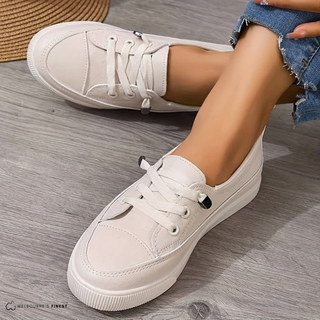 Chaussures orthopédiques Megan™ beige à lacets, profil bas et semelle texturée