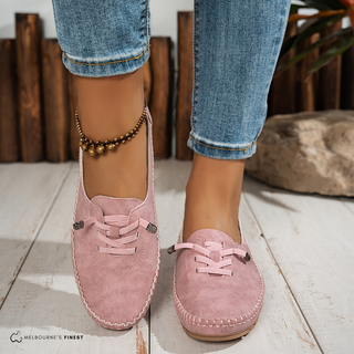 Chaussures orthopédiques de confort roses, dessus suède, lacets et semelle coussinée
