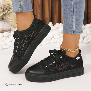 Chaussures orthopédiques Elvira™ noires, à lacets, empeigne ajourée et semelle épaisse