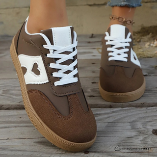 Chaussures orthopédiques Elisha™ femme marron et blanc, dessus en cuir, laçage.