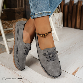 Chaussures orthopédiques de confort grises, dessus suède, lacets et semelle épaisse