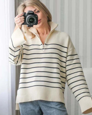 Blouse en maille rayée, col zippé, manches longues, blanc cassé et bandes bleu marine