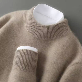 Pull en cachemire marron clair à col cheminée, manches longues