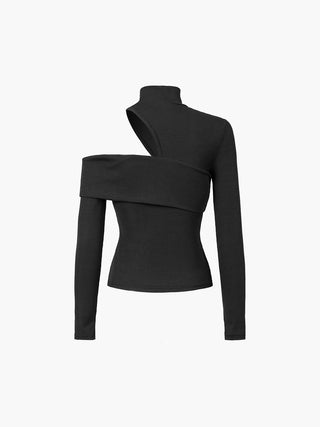 Blouse courte en maille côtelée noire, col montant, découpe au niveau de l’épaule, manches longues