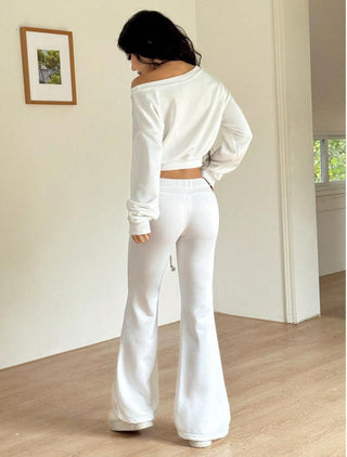 Ensemble deux pièces molleton coton blanc: top manches longues, pantalon évasé à cordon