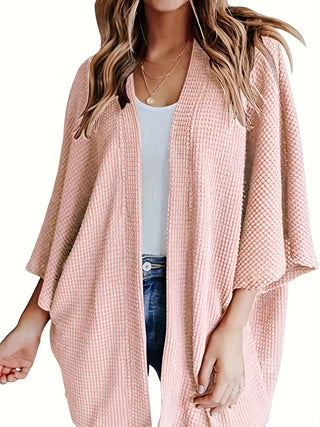Cardigan en tricot gaufré rose, style kimono ouvert, manches chauve-souris 3/4