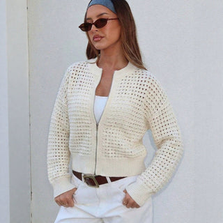 Cardigan court en crochet crème, fermeture à zip centrale, manches longues côtelées