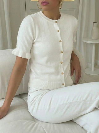 Cardigan tricot blanc à manches courtes, boutons devant, maille côtelée