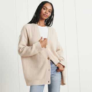 Cardigan en cachemire beige crème à boutons, coupe droite, manches longues