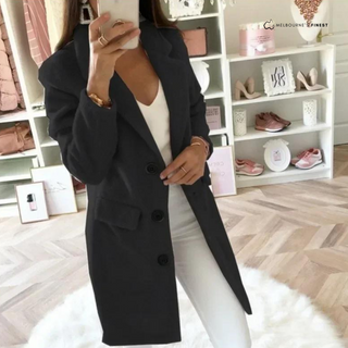 Manteau long Lowri™ noir, boutonné à double rang, col tailleur, poches plaquées.