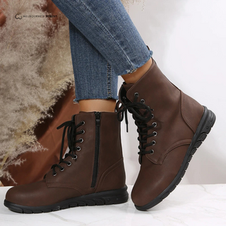 Bottes d’hiver marron foncé montantes à lacets et semelle épaisse