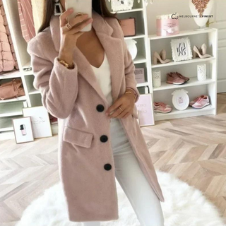 Manteau long Lowri™ rose clair, boutonné à double rang, col tailleur, poches plaquées.