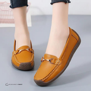 Mocassins orthopédiques femme orange, semelle épaisse et bride à boucle métallique